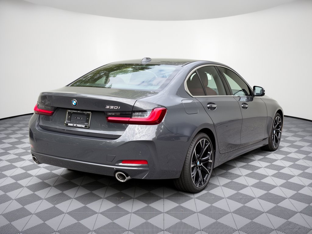 New 2026 BMW 330i xDrive Sedan w/ Premium Package AWD/4WD image 9