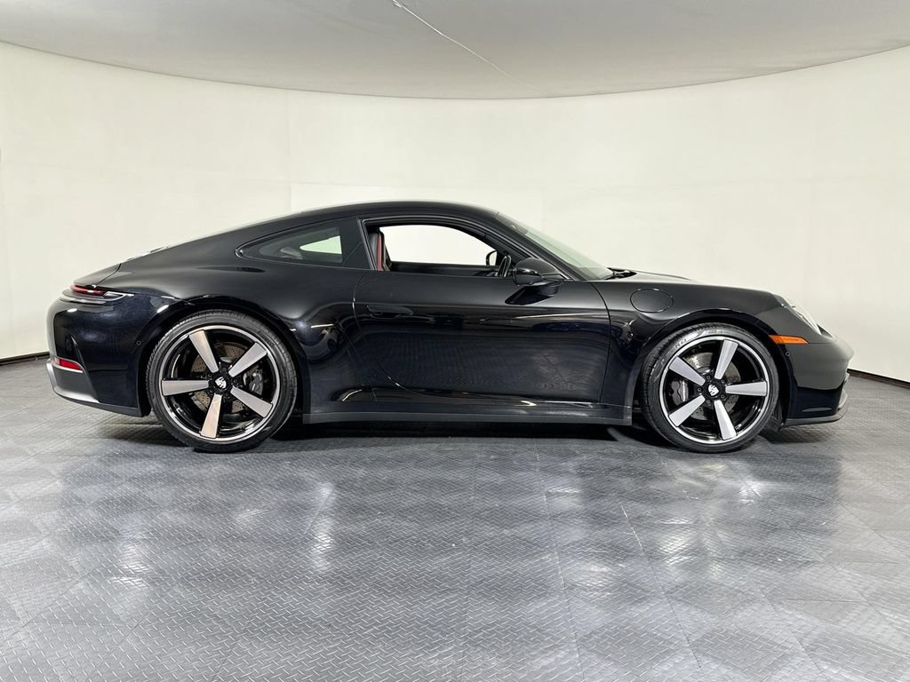 Certified 2025 Porsche 911 Carrera T RWD image 8