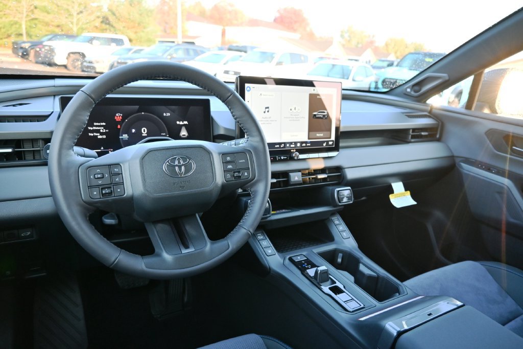 New 2026 Toyota RAV4 XSE w/ Panoramic Sun Roof Package AWD/4WD image 21