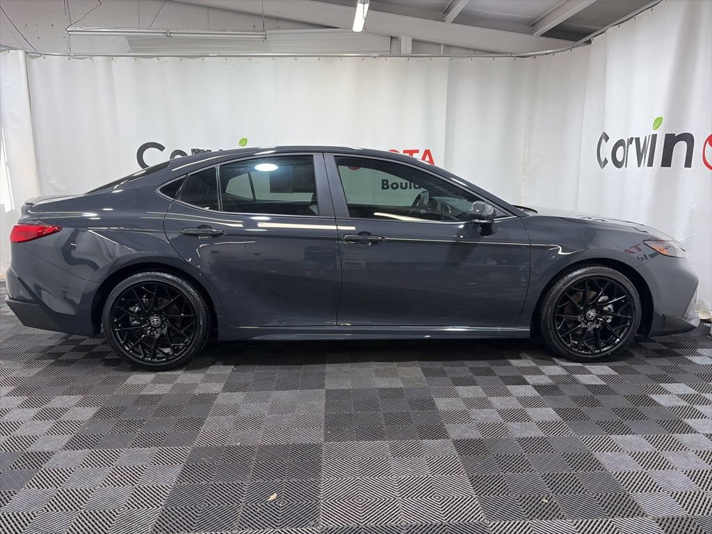 Used 2026 Toyota Camry SE FWD image 10