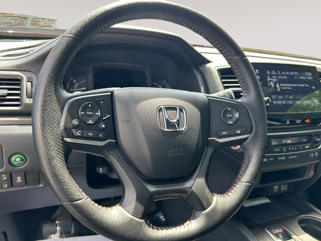 Used 2023 Honda Passport TrailSport image 12