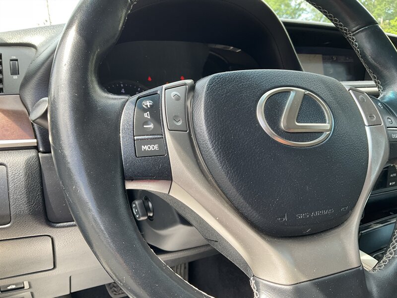 Used 2013 Lexus GS 350 AWD w/ Premium Pkg image 26