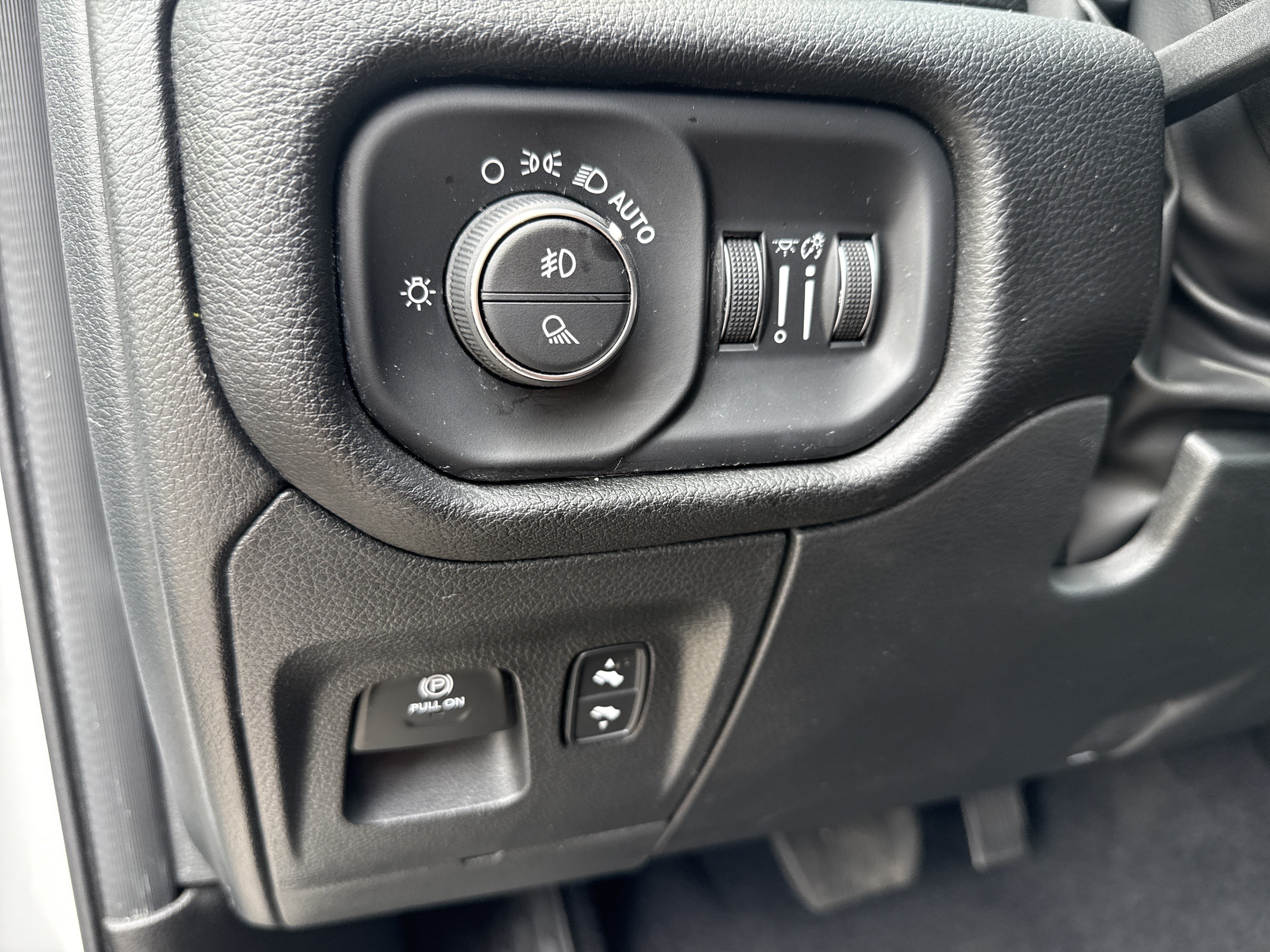 Used 2026 RAM 1500 Rebel w/ Rebel Level 1 Equipment Group AWD/4WD image 29