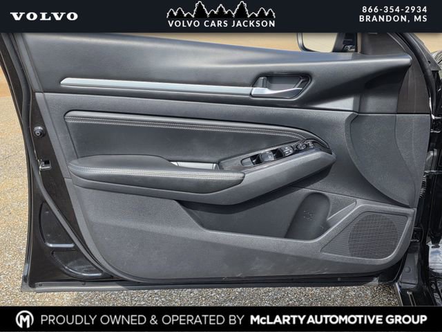 Used 2020 Nissan Altima 2.5 SV image 14