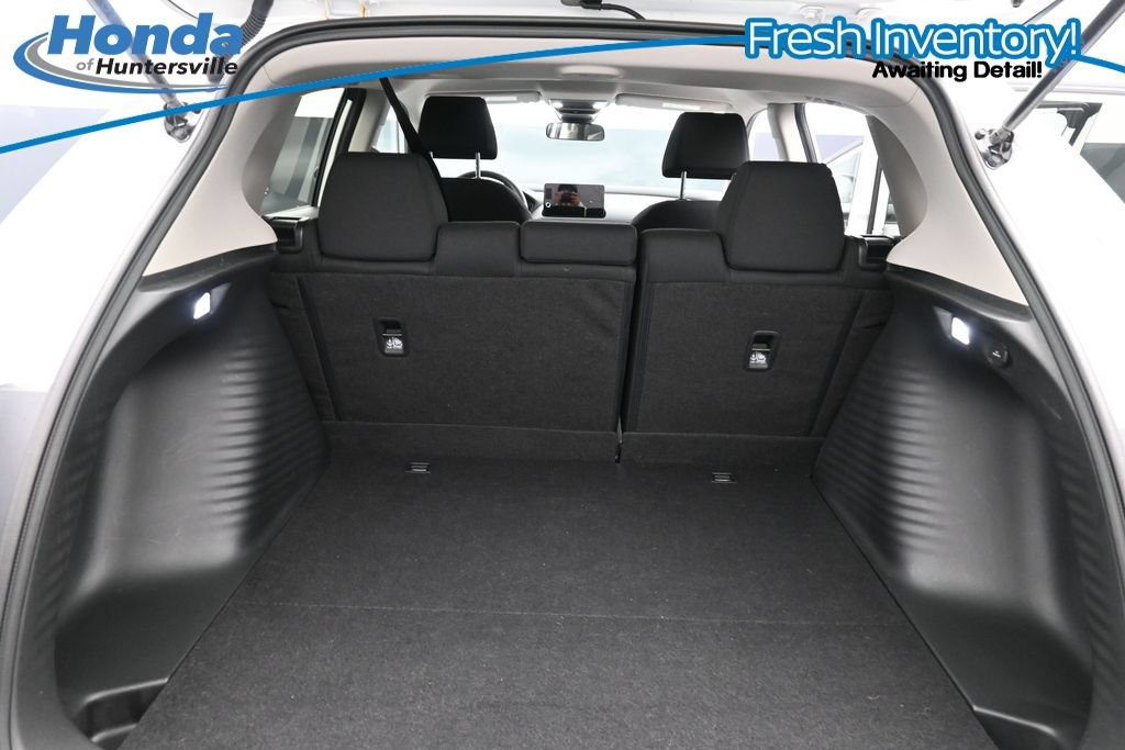 Certified 2026 Honda HR-V LX image 15