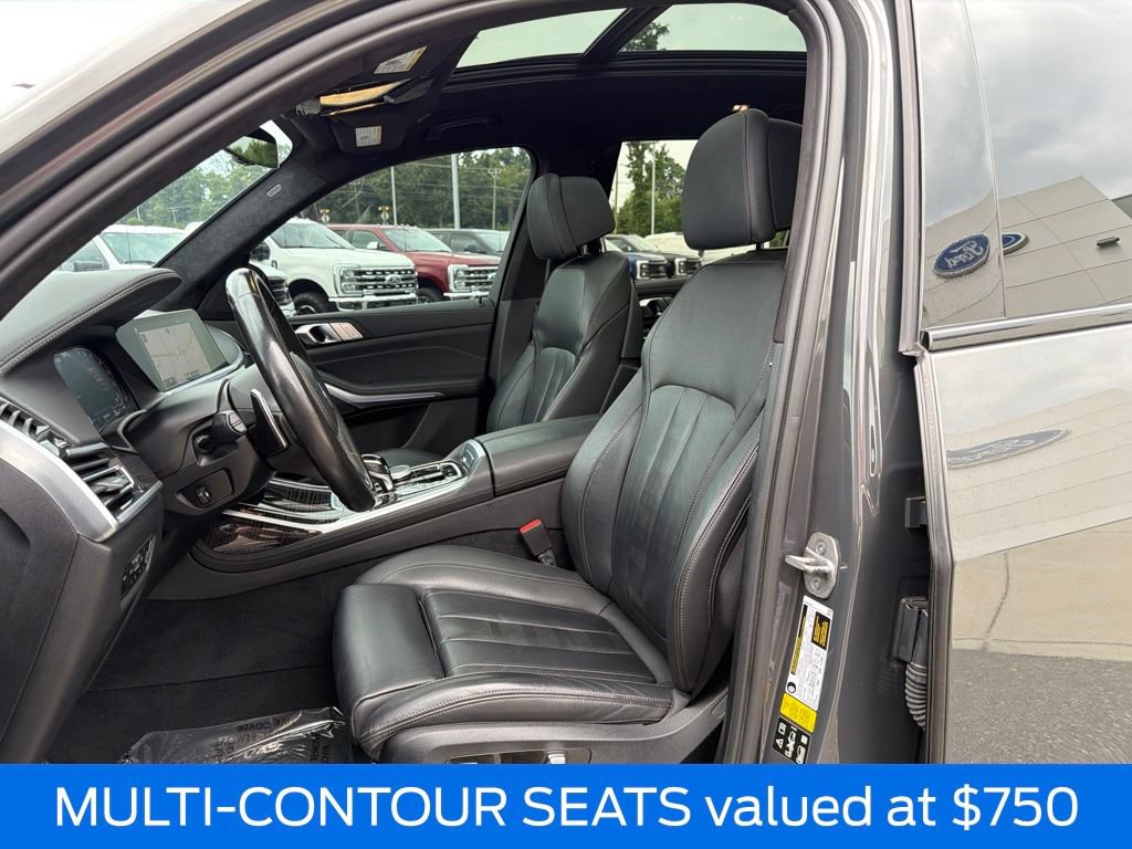 Used 2022 BMW X7 xDrive40i w/ M Sport Package AWD/4WD image 10
