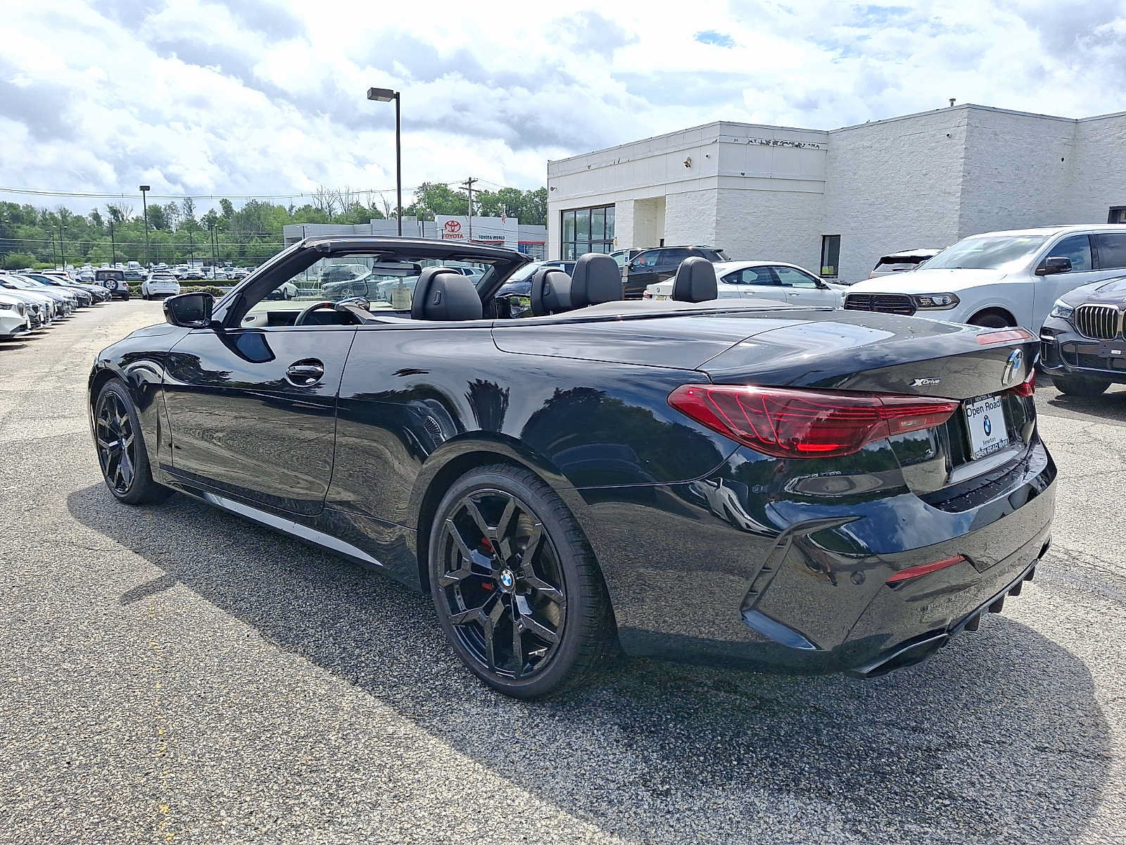 Used 2025 BMW 440i xDrive Convertible w/ Premium Package AWD/4WD image 4