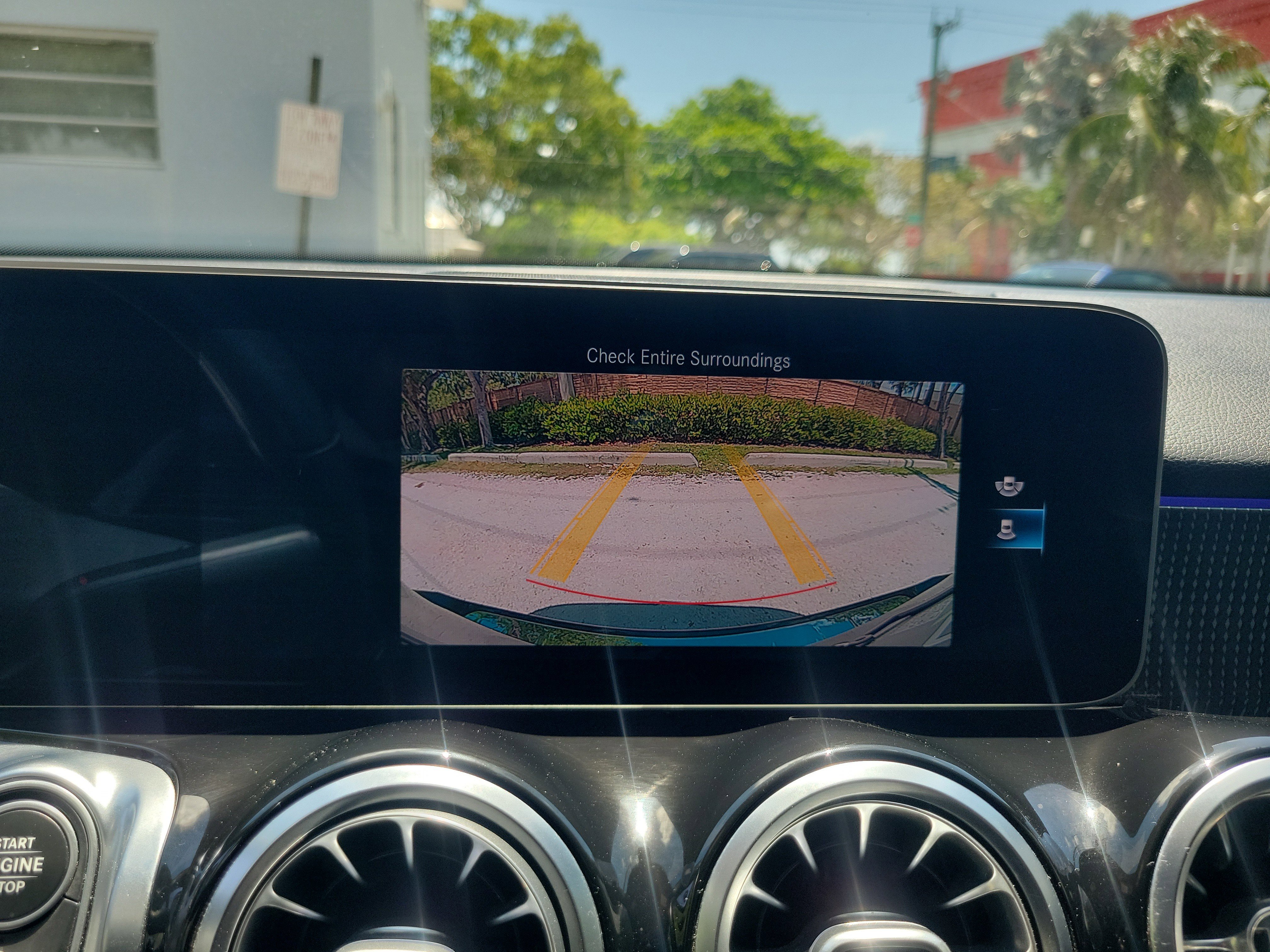 Used 2021 Mercedes-Benz GLB 250 image 27