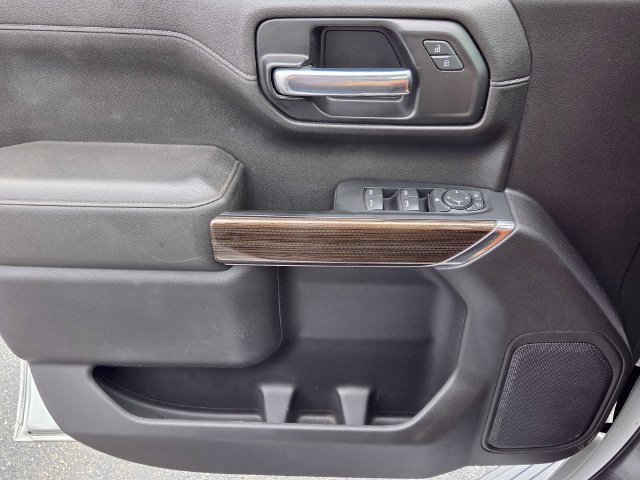 Used 2022 Chevrolet Silverado 1500 RST w/ LPO, Blackout Package AWD/4WD image 28