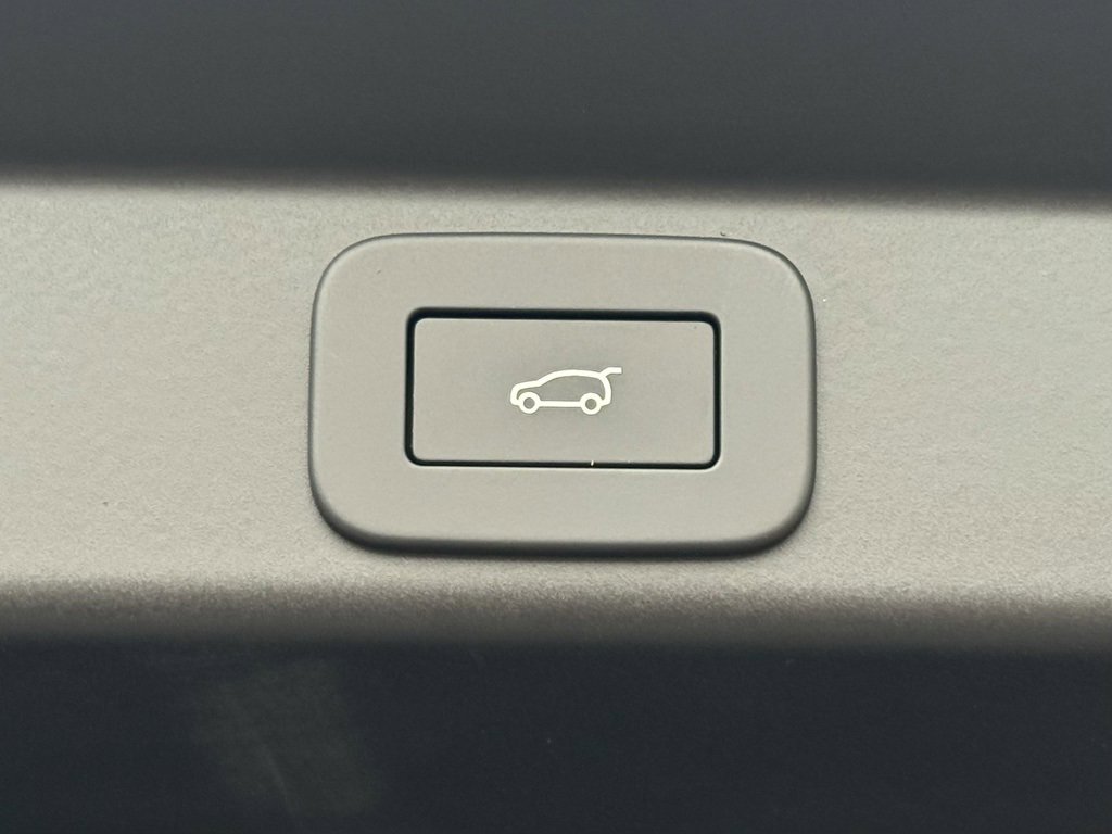 New 2025 Land Rover Range Rover Sport Dynamic SE image 35