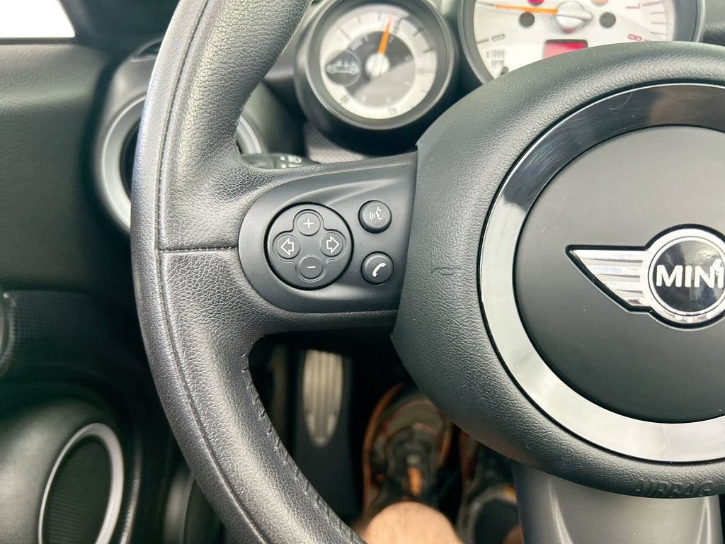 Used 2014 MINI Cooper Roadster S FWD image 11