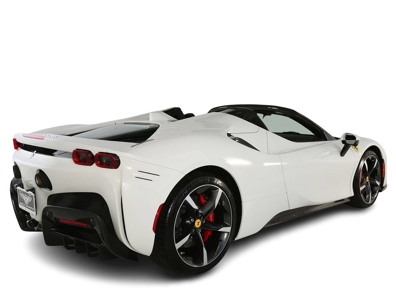 Used 2023 Ferrari SF90 Spider AWD/4WD image 17