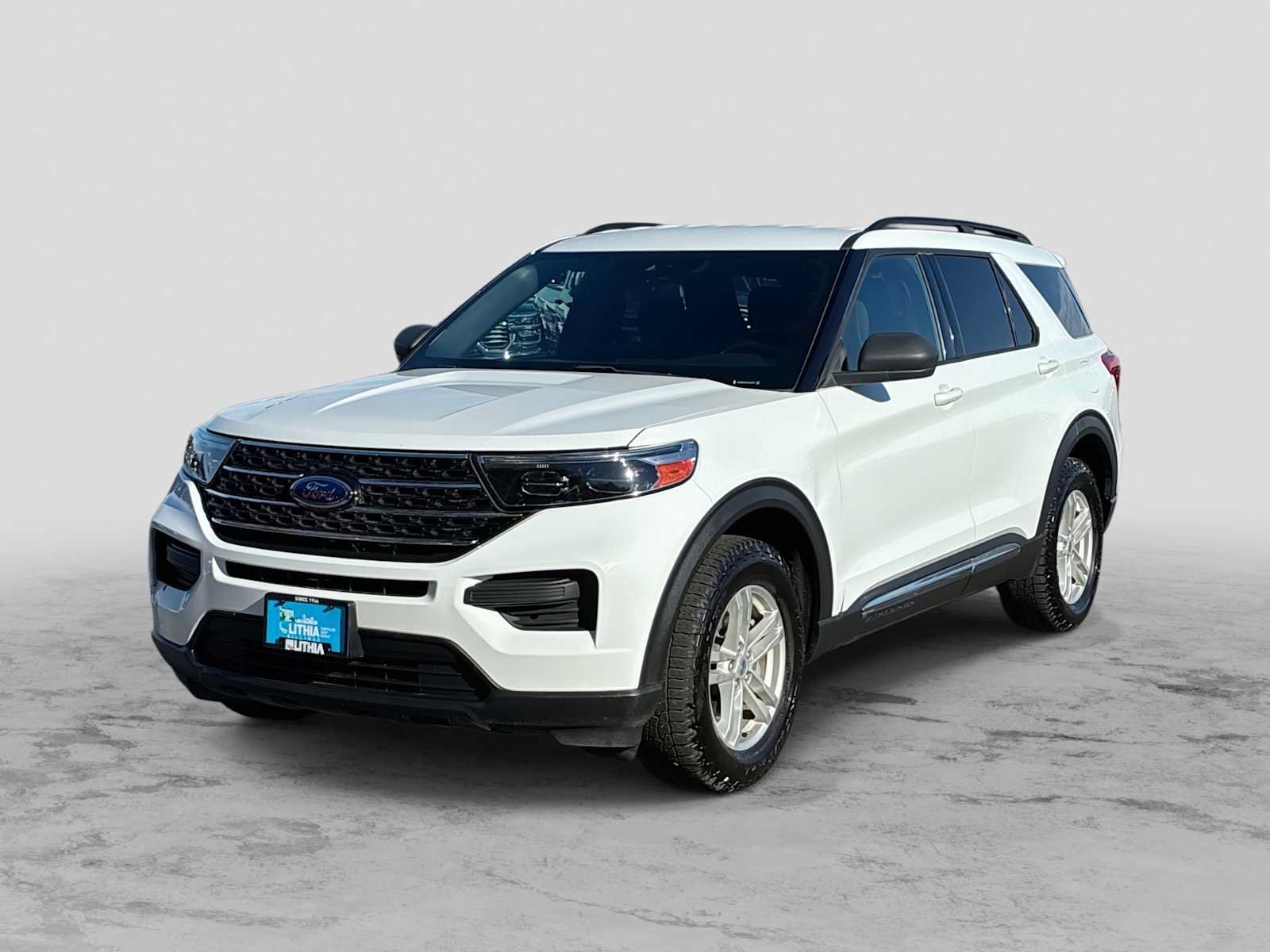 Used 2020 Ford Explorer XLT w/ Class III Trailer Tow Package AWD/4WD image 1