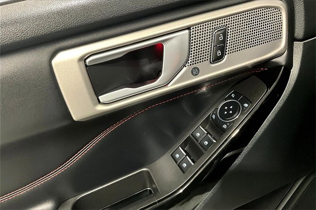 Used 2024 Ford Explorer ST-Line w/ Class IV Trailer Tow Package image 35