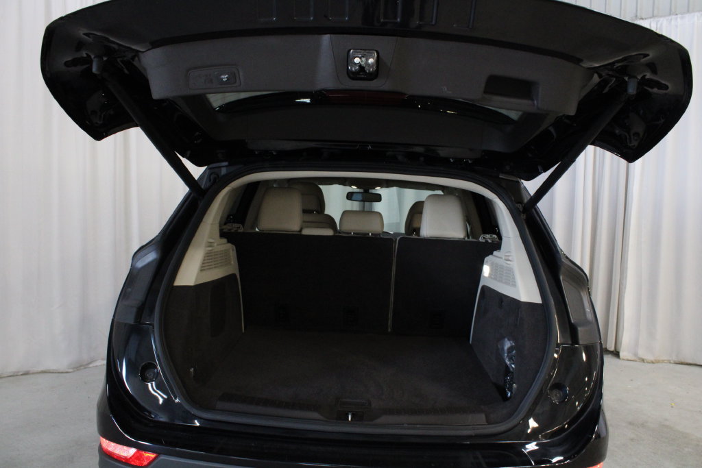 Used 2019 Lincoln MKC Premiere AWD/4WD image 31