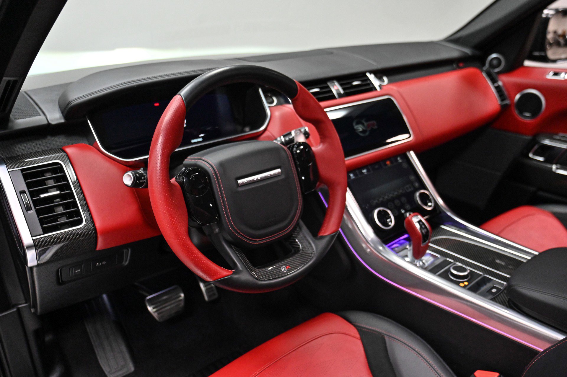 Used 2022 Land Rover Range Rover Sport SVR Carbon Edition image 5