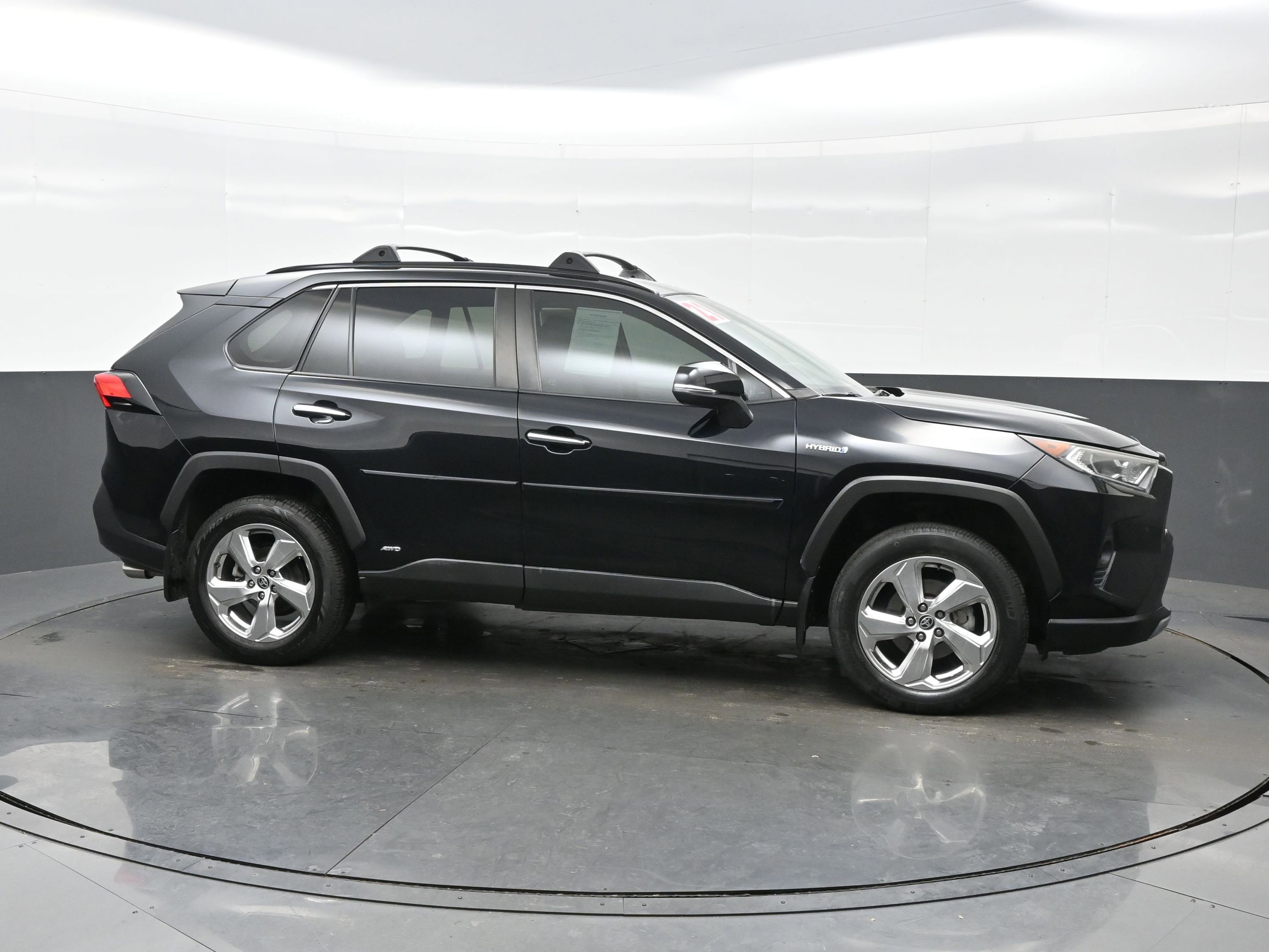 Used 2021 Toyota RAV4 Limited w/ Limited Grade Weather Package image 7