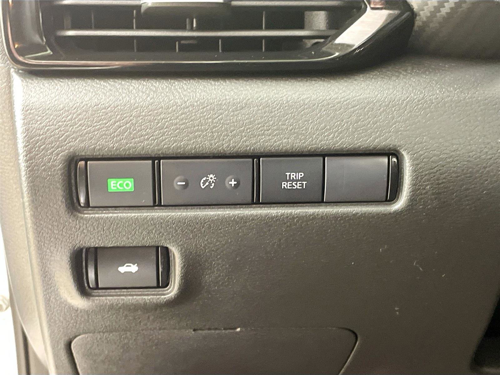 Used 2024 Nissan Sentra SV image 10