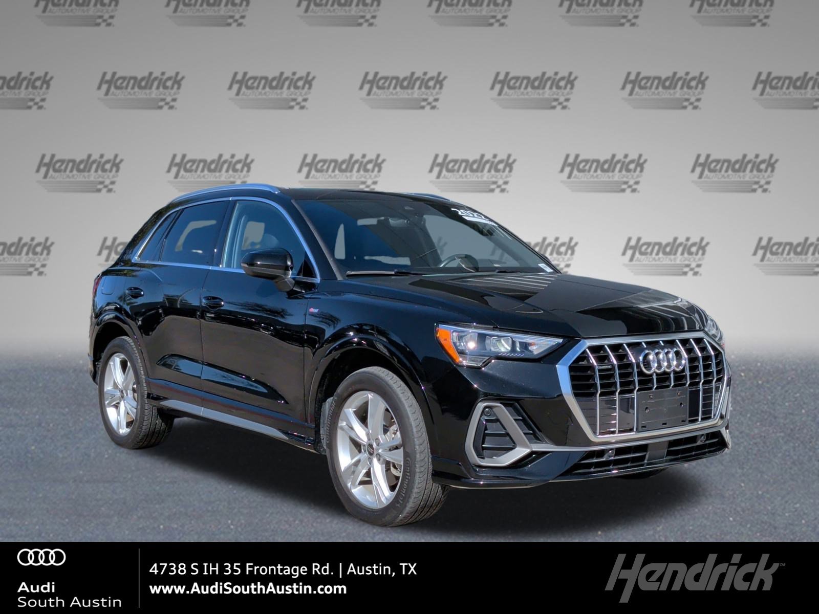 Certified 2022 Audi Q3 2.0T Premium w/ Convenience Package image 1
