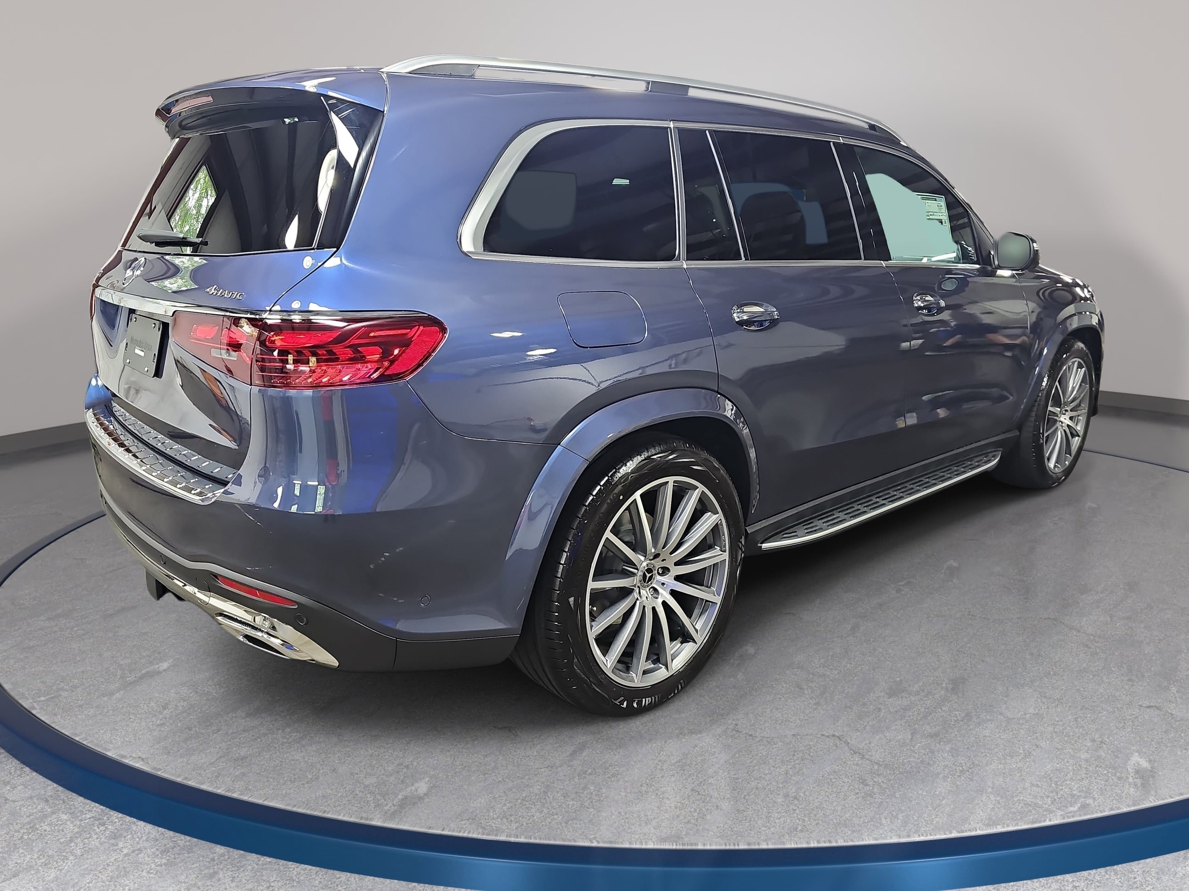 New 2026 Mercedes-Benz GLS 450 4MATIC image 5
