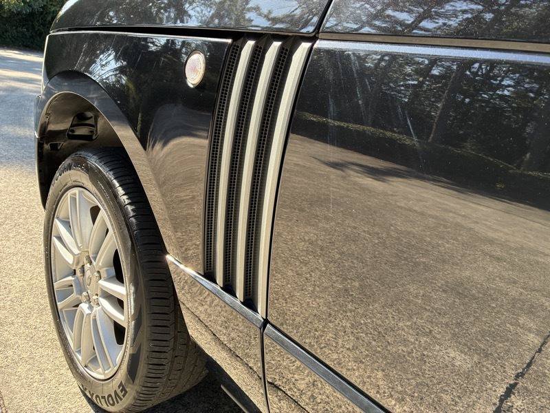 Used 2010 Land Rover Range Rover HSE AWD/4WD image 53