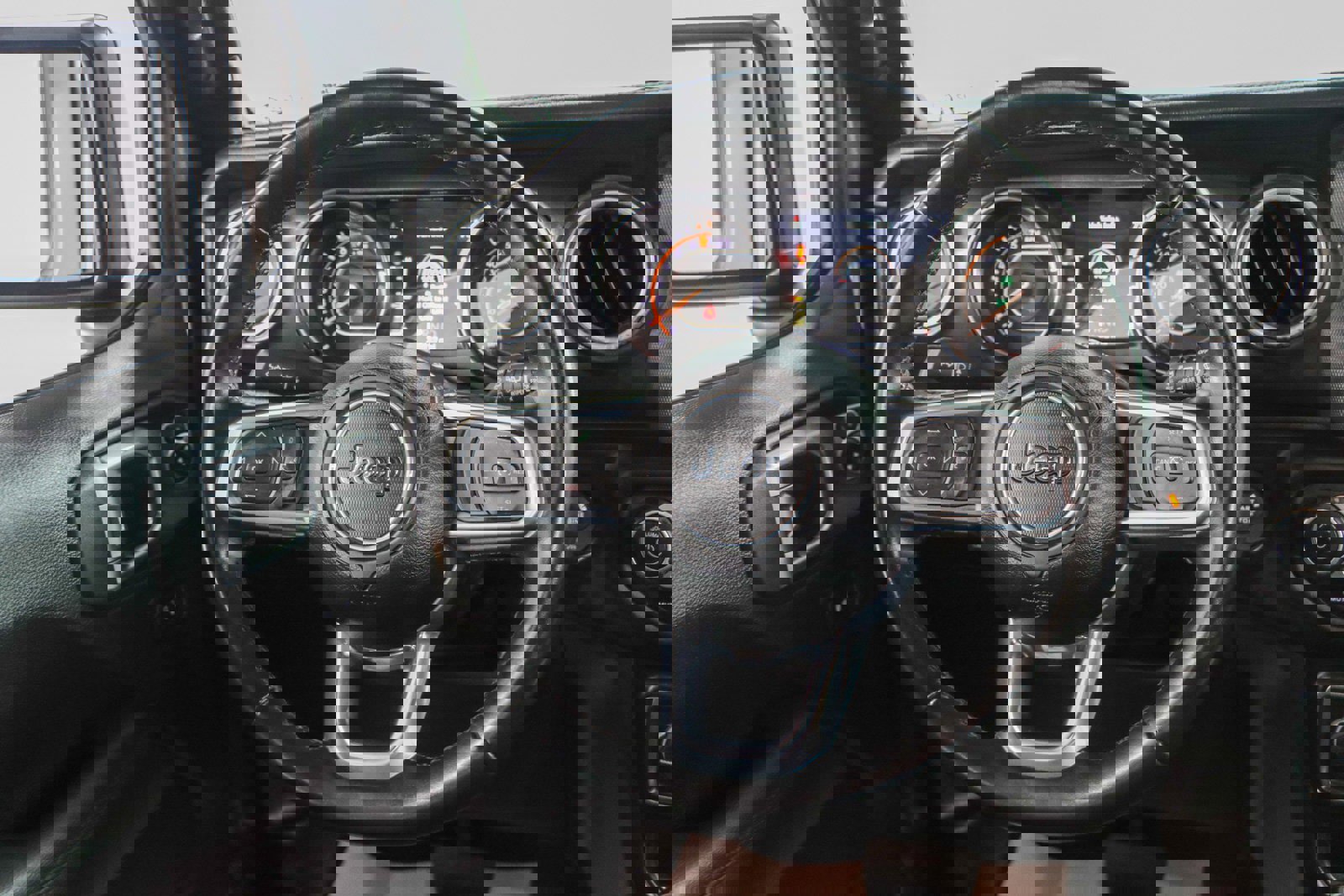 Used 2022 Jeep Wrangler Unlimited Sahara image 14