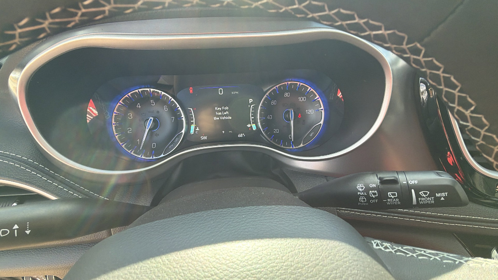 New 2026 Chrysler Pacifica Select image 23