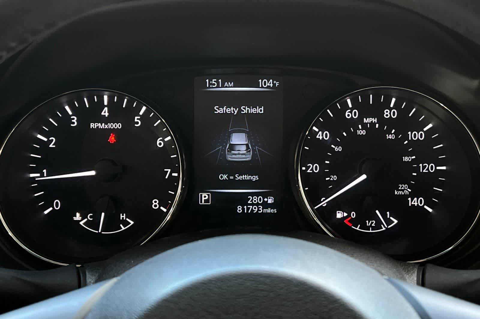 Used 2017 Nissan Rogue SV FWD image 25