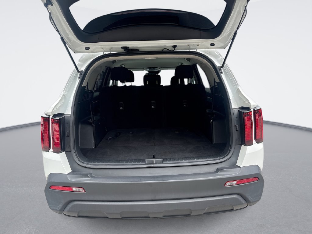 Used 2022 Kia Sorento LX AWD/4WD image 20