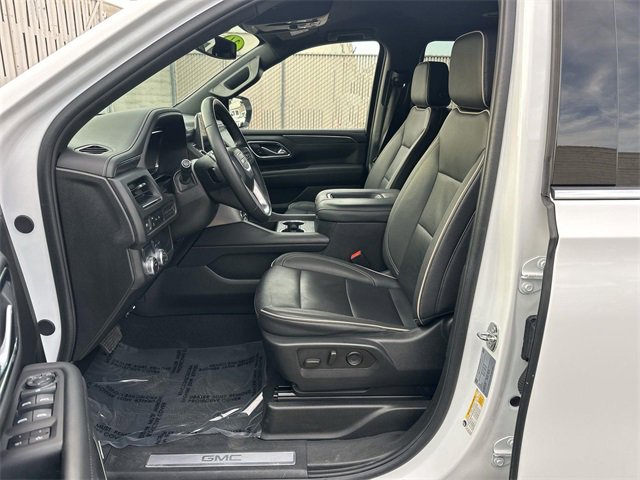 Used 2024 GMC Yukon SLT image 18