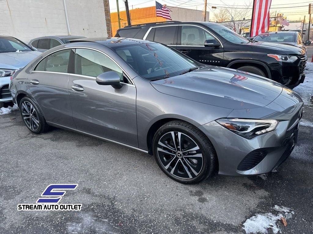Used 2024 Mercedes-Benz CLA 250 4MATIC image 10