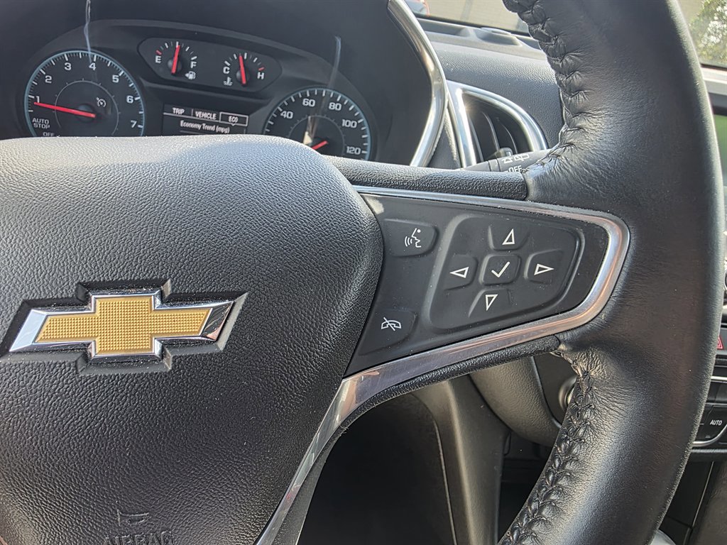 Used 2018 Chevrolet Equinox LT image 25