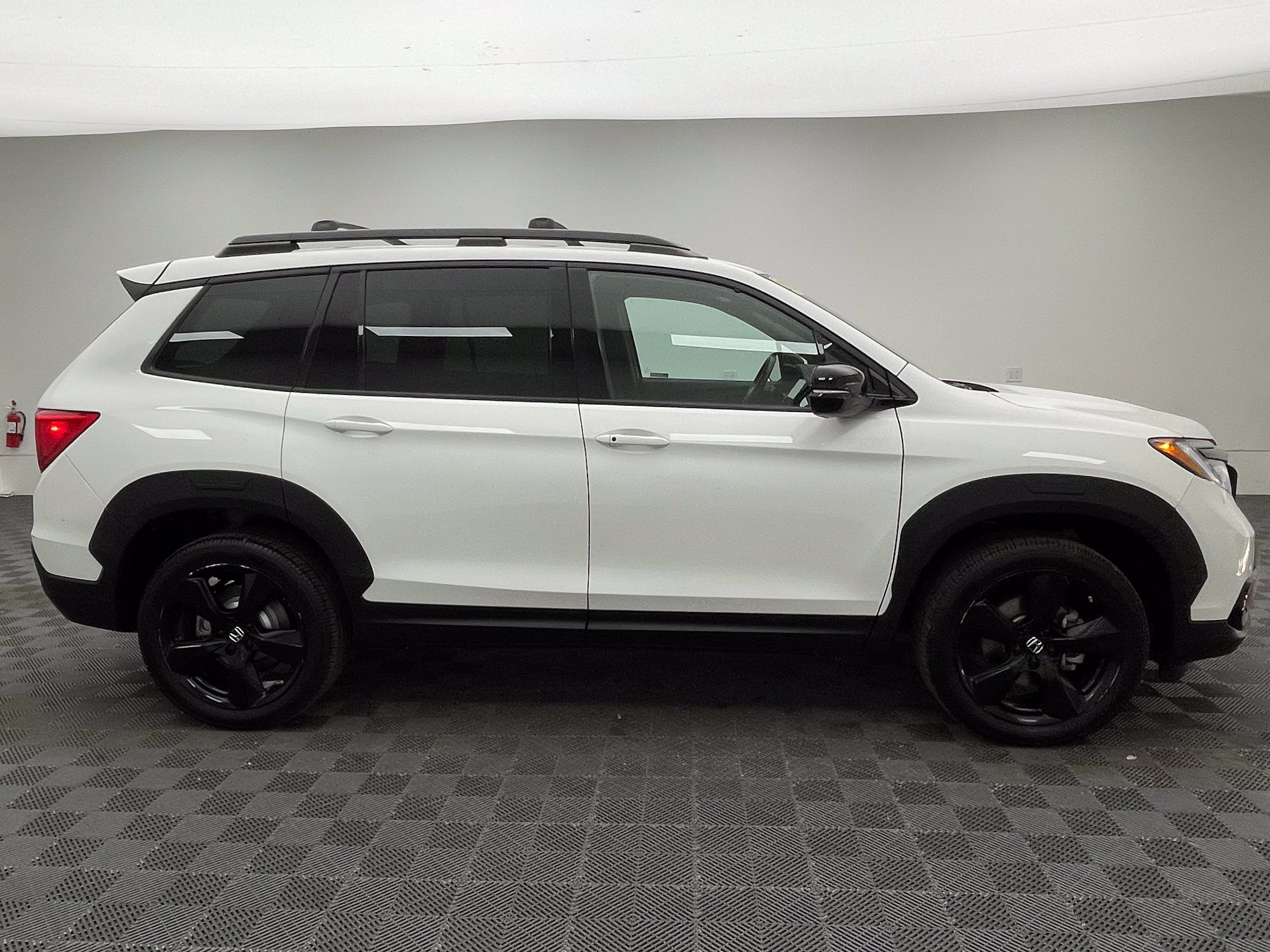 Used 2021 Honda Passport Elite image 6