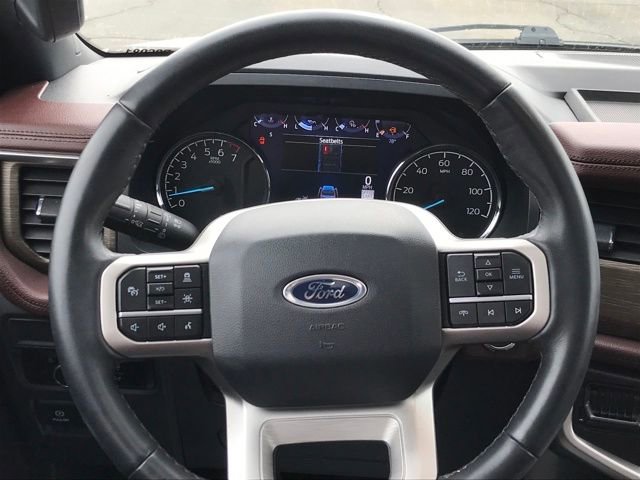 Used 2024 Ford Expedition Limited AWD/4WD image 8