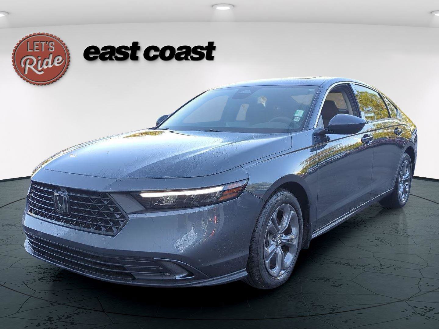 Used 2024 Honda Accord EX