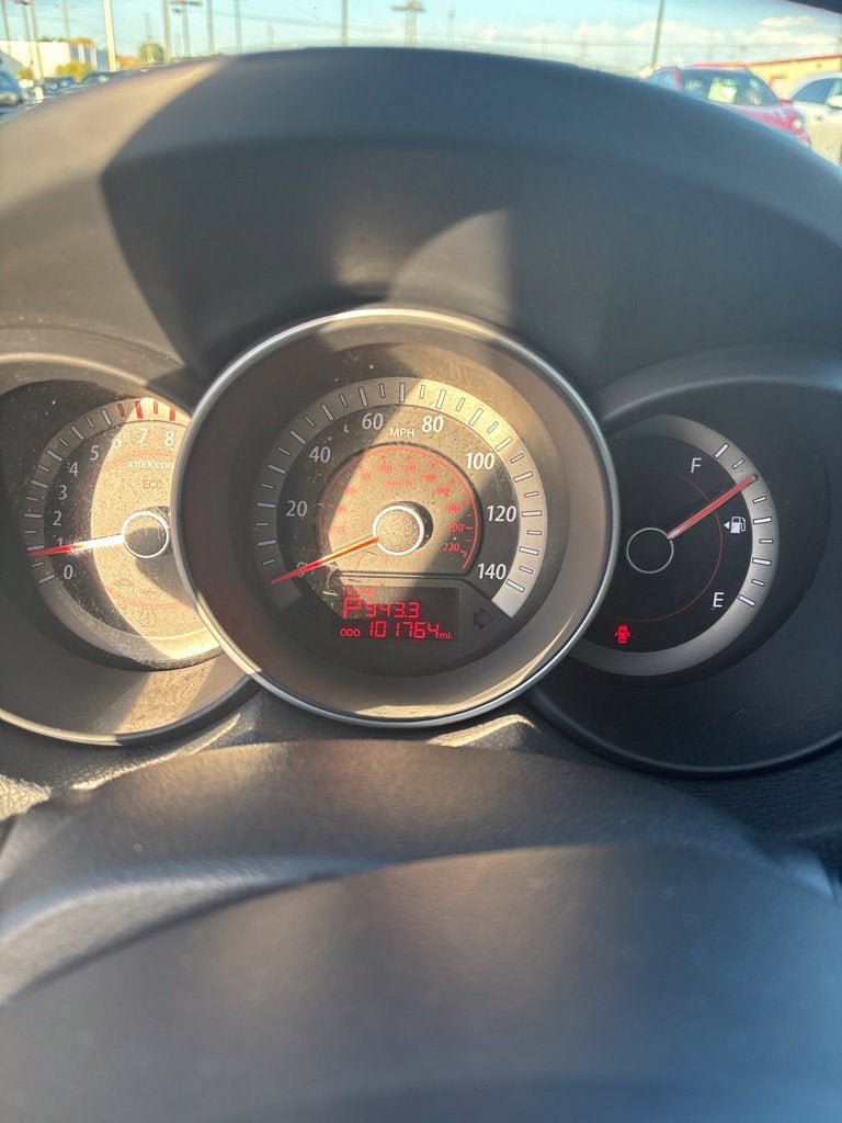 Used 2012 Kia Forte EX FWD image 16
