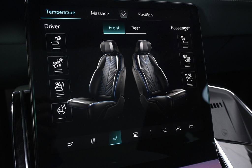 Certified 2025 Cadillac Escalade IQ Sport 2 AWD/4WD image 33