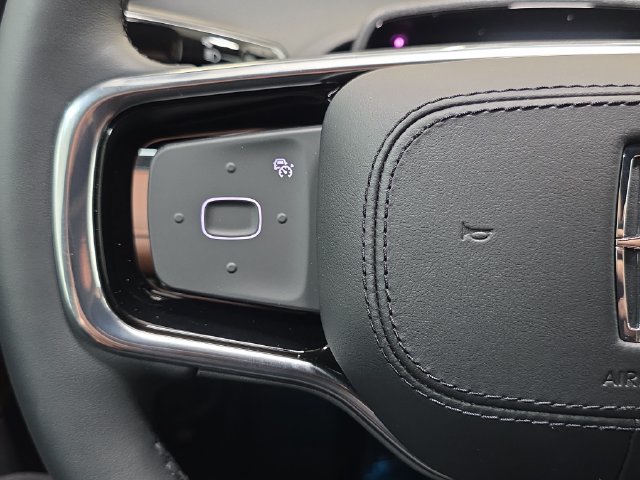 New 2026 Lincoln Nautilus Reserve AWD/4WD image 13