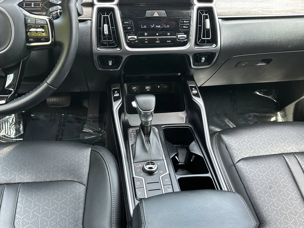 Certified 2023 Kia Sorento S AWD/4WD image 15