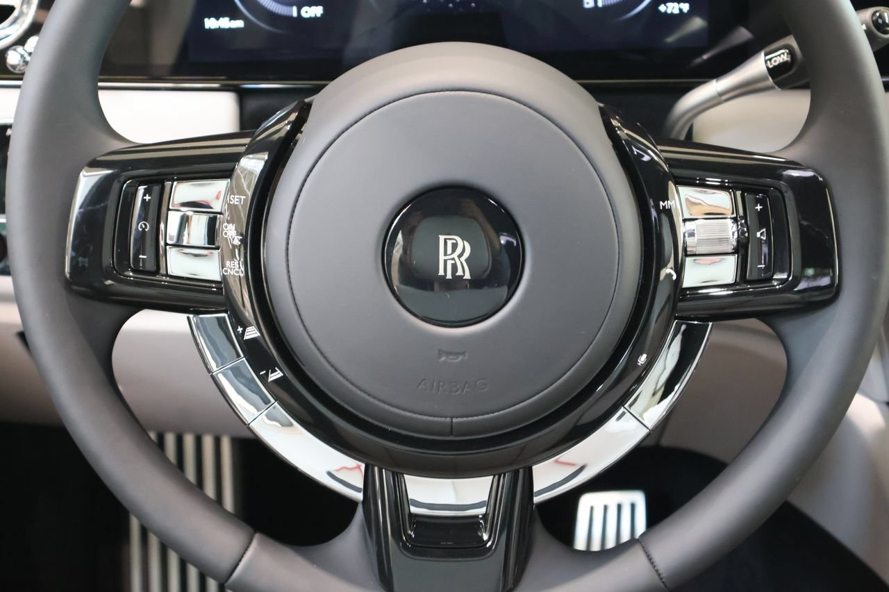 New 2026 Rolls-Royce Cullinan AWD/4WD image 22