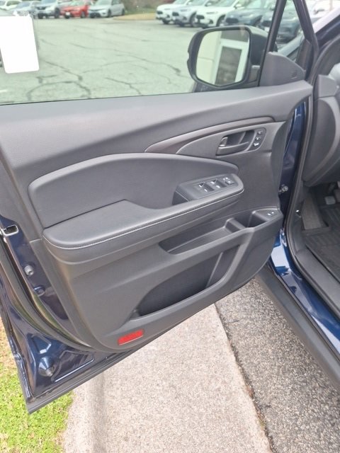 Used 2022 Honda Passport EX-L image 10