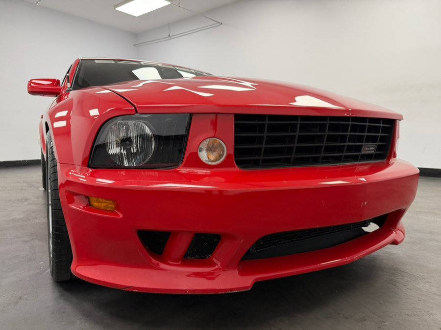 Used 2005 Ford Mustang GT Premium RWD image 30