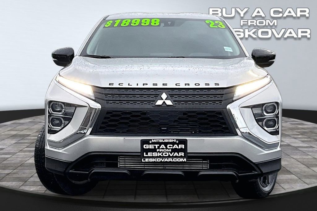 Used 2023 Mitsubishi Eclipse Cross LE image 3