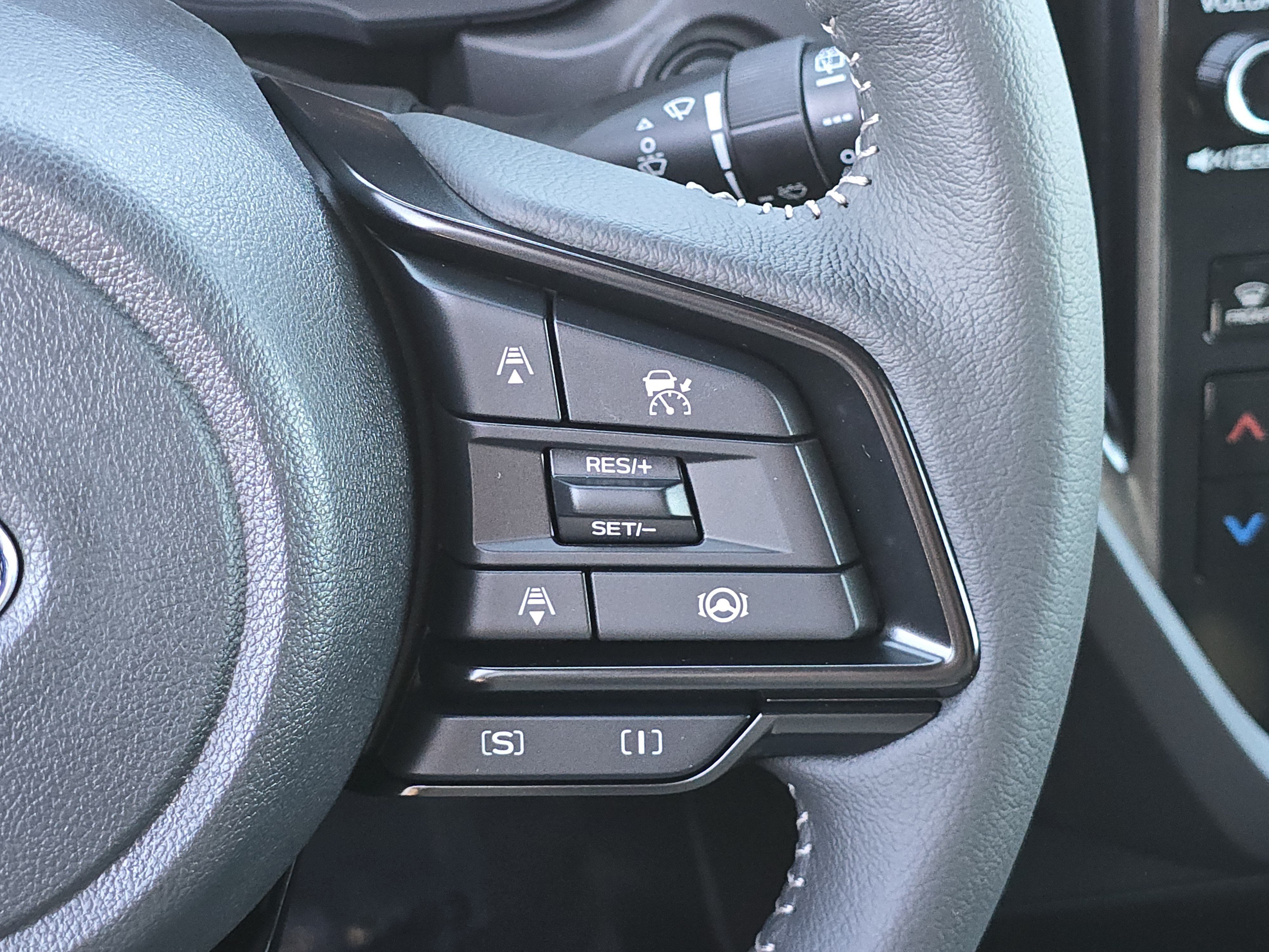 New 2026 Subaru Forester Premium AWD/4WD image 25