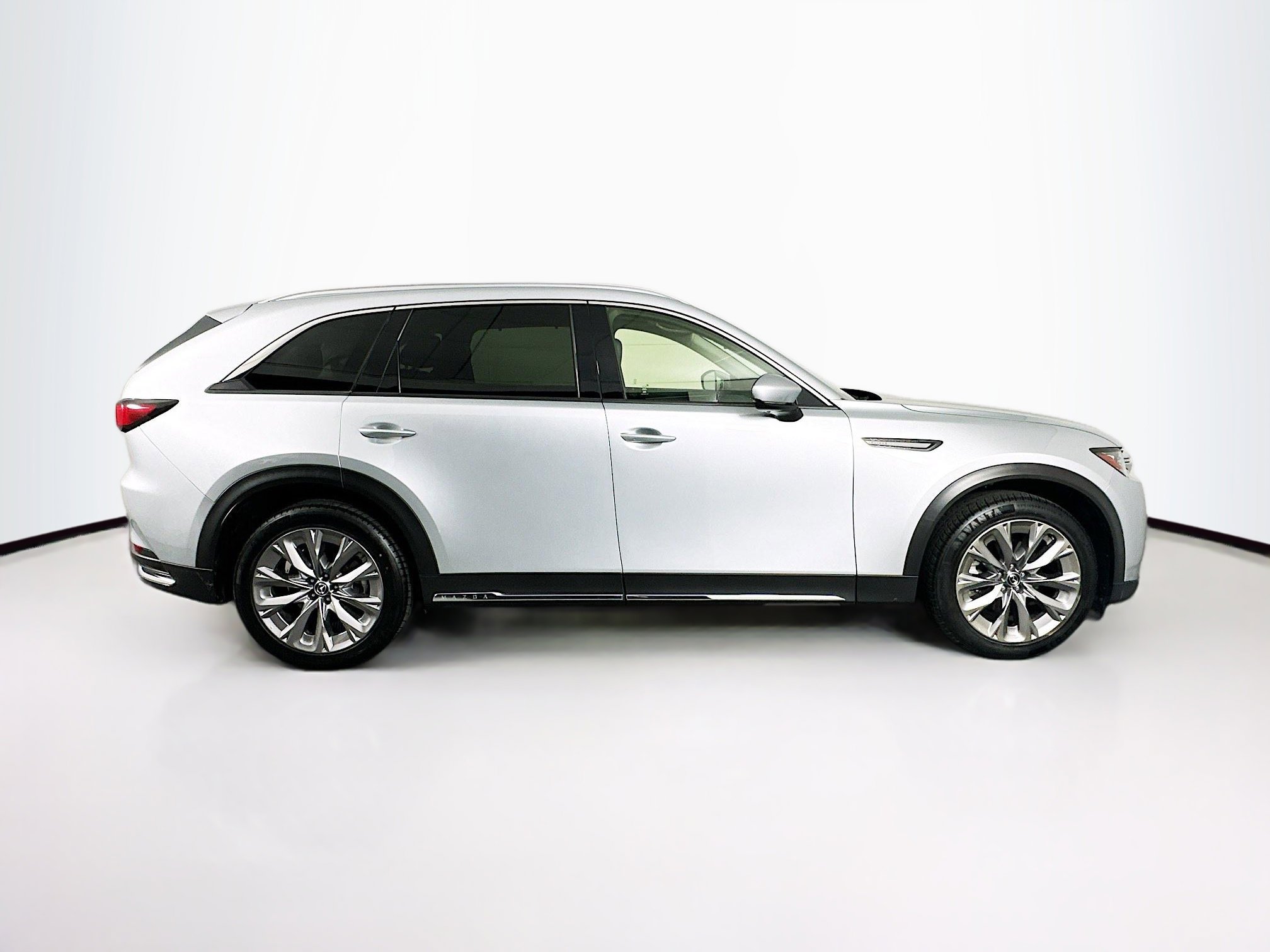 Used 2024 MAZDA CX-90 3.3 Turbo w/ Premium Package image 10