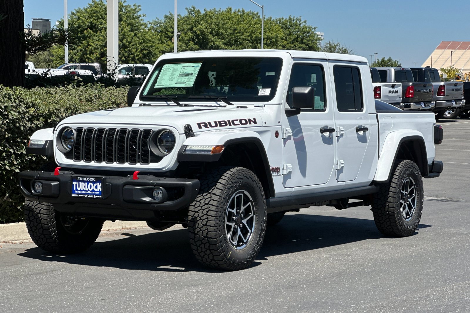 New 2025 Jeep Gladiator Rubicon image 8