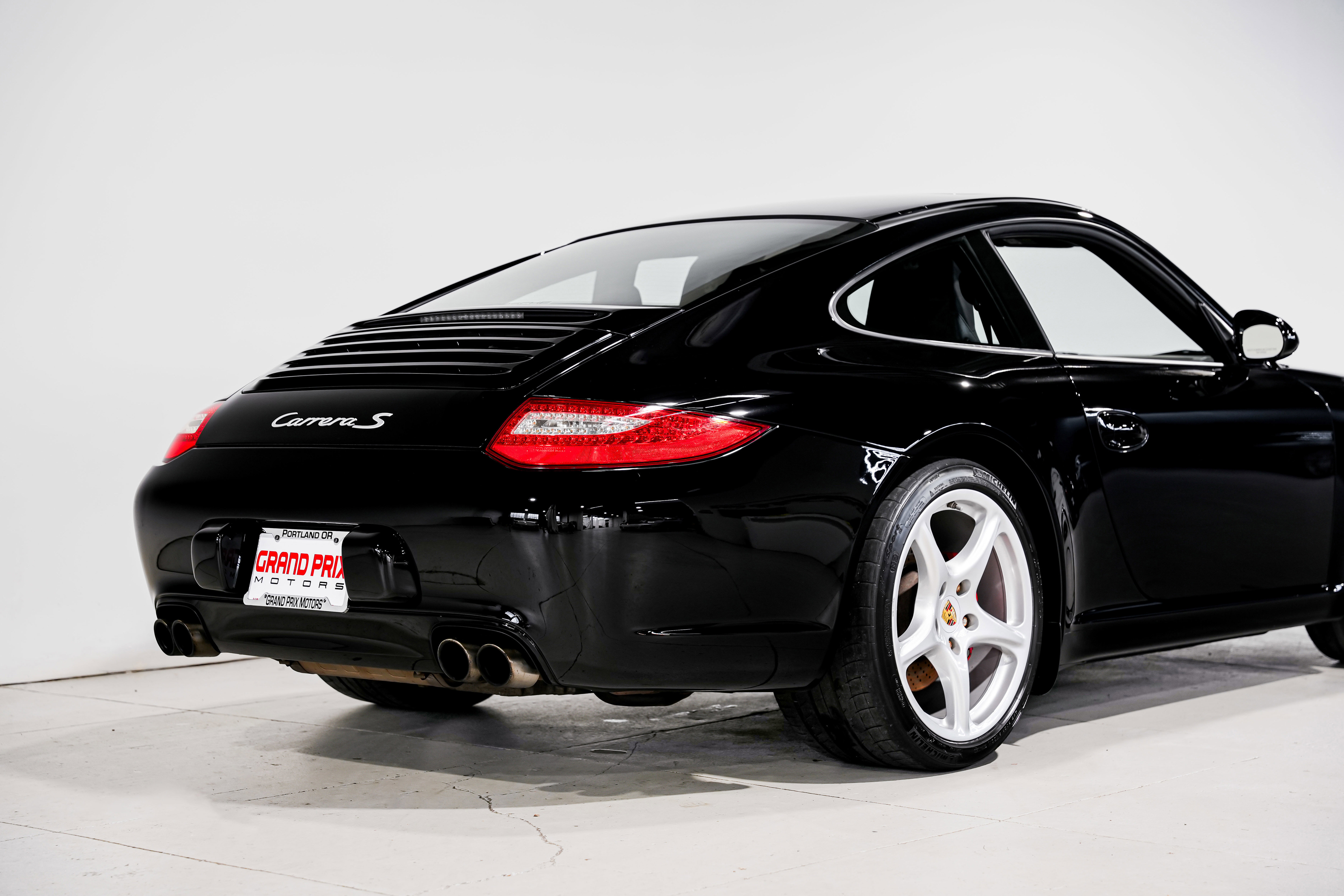 Used 2009 Porsche 911 Carrera S image 35