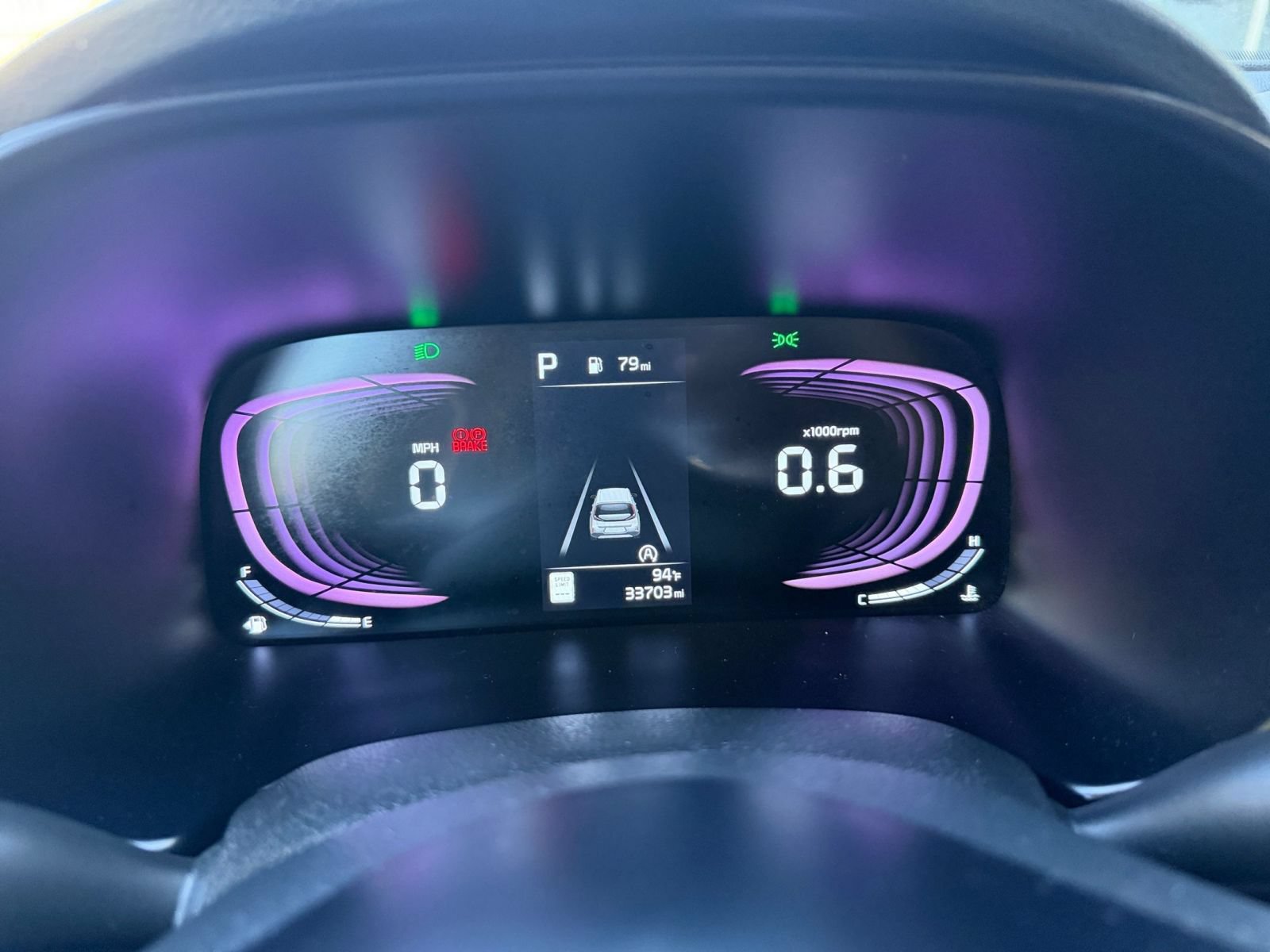 Used 2025 Kia Soul LX w/ LX Technology Package FWD image 37