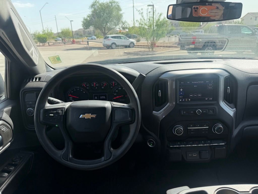 Used 2022 Chevrolet Silverado 1500 Custom RWD image 16