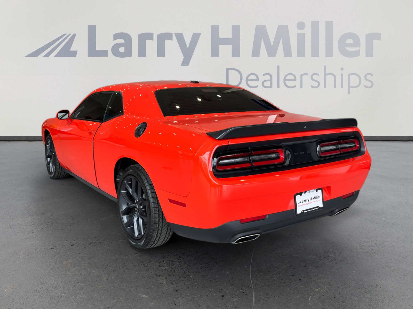 Used 2023 Dodge Challenger SXT w/ Blacktop Package image 3